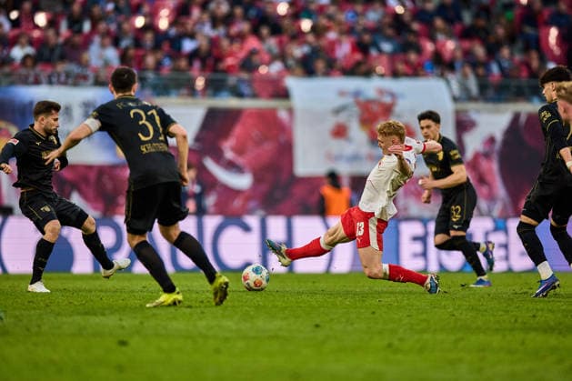07.03.2026, Fußball, Männer, Bundesliga, 2025 2026, RB Leipzig - FC Augsburg Nicolas Seiwald (13, RB Leipzig), Aktion, mit Ball Leipzig Red Bull Arena Sachsen Deutschland