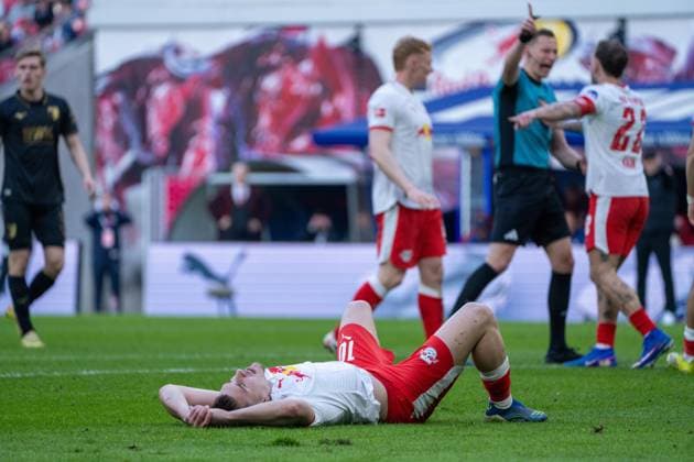 Deutschland: Bundesliga 2025 - 2026, 25. Spieltag - RB Leipzig vs FC Augsburg - Red Bull Arena (Leipzig): Brajan Gruda (RB Leipzig, 10)