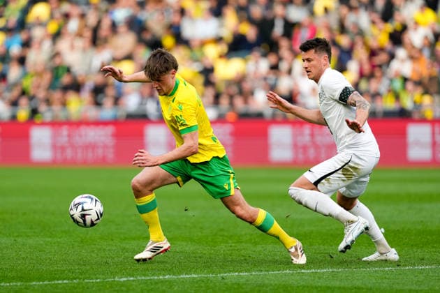 FC Nantes v Angers SCO - Ligue 1 McDonald s 2025 2026 15 Pierrick CAPELLE (sco) - 08 Johann LEPENANT (fcn) during the Ligue 1 McDonald s match between Nantes and Angers at Stade de la Beaujoire on March 8, 2026 in Nantes, France. Nantes France  Copyright: xFEPx 776348311