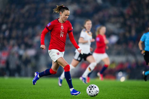 260307 Caroline Graham Hansen of Norway during the FIFA Women s World Cup Qualifier football match between Norway and Germany on March 7, 2026 in Stavanger. Photo: Marius Simensen BILDBYRAN COP 238 MM0060 bbeng dam vm-kval vm-kvalifisering kvinner vm-kvalik football fotball fotboll landskamp soccer FIFA World Cup, WM, Weltmeisterschaft, Fussball qualifier norge norway tyskland germany Copyright: MARIUSxSIMENSEN BB260307ZB116