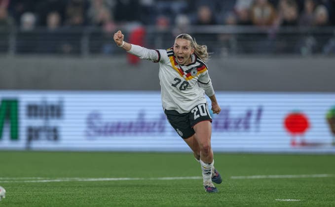 NOR, Stavanger, Norwegen vs Deutschland, Länderspiel, Fussball, FIFA, Spielzeit 2026 2027, WM-Qualifikation, Viking-Stadion, 2. Spieltag im Bild: Elisa Senß (Deutschland Frauen 20), 1:0, Tor, Jubel und Freude, Emotionen, mal DFB DFL REGULATIONS PROHIBIT ANY USE OF PHOTOGRAPHS AS IMAGE SEQUENCES AND OR QUASI-VIDEO, 07.03.2026 Copyright: HMBxMedia HendrikxHamelau