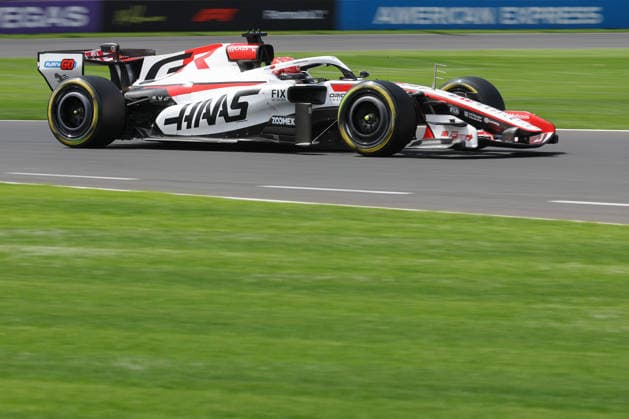 31 Esteban Ocon (FRA) TGR Haas F1 Team (USA) Haas VF-26 Ferrari during the 2026 Formula One Australian Grand Prix at Albert Park Circuit on 07 March 2026 in Melbourne, Australia. (Photo by Philippe Nanchino Eurasia Images) Melbourne Albert Park Circuit Australia