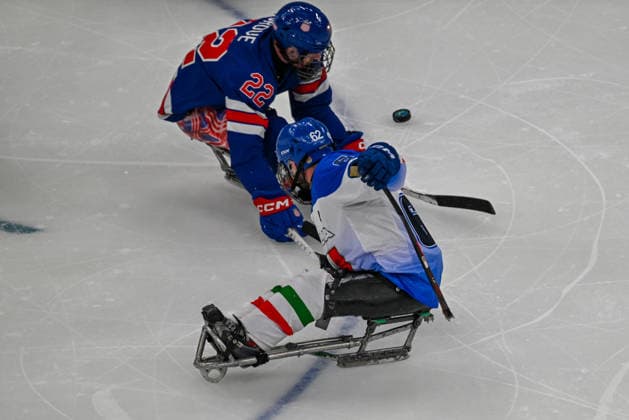 United States Of America s Grove Noah (USA) in actiont during Paralympic Winter games, Winterspiele,Spiele, Summer games MILANO-CORTINA 2026 - Para Ice hockey, Eishockey - Italy vs USA, Olympic Winter Games Milano-Cortina 2026 in Milano, Italy, March 07 2026  Copyright: xAlessioxMarini IPAxSportx xipa-agency.netx xx IPA_72529432 IPA_Agency_IPA72529432