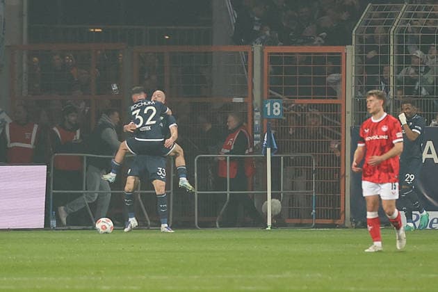 07.03.2026, xrekx, Fussball 2.Bundesliga, VfL Bochum - 1.FC Kaiserslautern v.l. Torjubel nach dem Tor zum celebrating the goal celebrate 1:0 durch Philipp Hofmann (VfL Bochum) (DFL DFB REGULATIONS PROHIBIT ANY USE OF PHOTOGRAPHS as IMAGE SEQUENCES and or QUASI-VIDEO) Bochum