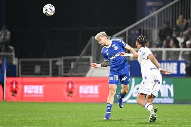 AJ Auxerre v RC Strasbourg Alsace - Ligue 1 McDonald s 2025 2026 19 Julio ENCISO (rcsa) during the Ligue 1 McDonald s match between AJ Auxerre and RC Strasbourg Alsace at Stade Abbe Deschamps on March 7, 2026 in Auxerre, France. Auxerre France  Copyright: xFEPx 776348310
