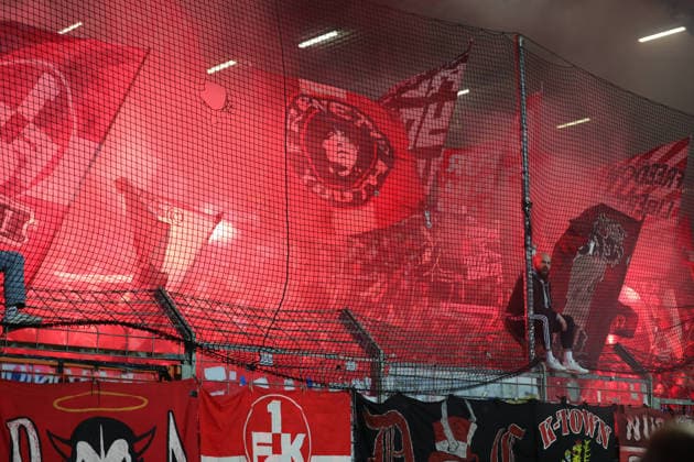 07.03.2026, xrekx, Fussball 2.Bundesliga, VfL Bochum - 1.FC Kaiserslautern v.l. FCK Fans ,Stimmung, Schals, Trikot, Fahne, Banner, Ultras, Zuschauer, Besucher, Choreo, Choreografie, atmosphere, spectators, Visitors Pyrotechnik, Pyrofackel, Bengalo, Bengalfeuer, Fankultur, Ultras, Stadionpyrotechnik, Choreografie mit Pyro, Fanblock, (DFL DFB REGULATIONS PROHIBIT ANY USE OF PHOTOGRAPHS as IMAGE SEQUENCES and or QUASI-VIDEO) Bochum