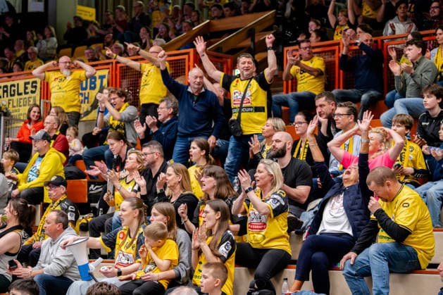 Krefeld, 07.03.2026, Handball, Herren, 2. Bundesliga, 23. Spieltag, 2025 2026: HSG Krefeld Niederrhein TV Großwallstadt Krefeld Fans jubeln Krefeld Glockenspitzhalle NRW Germany