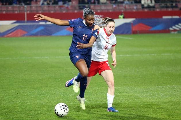 football, éliminatoire de la coupe du monde féminine 2027, j2, france - pologne NICOLAS GOISQUE MAXPPP - 07 03 2026, 21h10, stade gaston gérard de dijon , football, éliminatoire de la coupe du monde féminine 2027, 2ème journée, france - pologne, kalidaitou diani en débordement Dijon, France, march 7th 2026 Football, Women s World Cup 2027 qualifier, Matchday 2, France vs. Poland  Copyright: xMAXPPPxNICOLASxGOISQUEx GSQ202603071448 GSQ202603071448