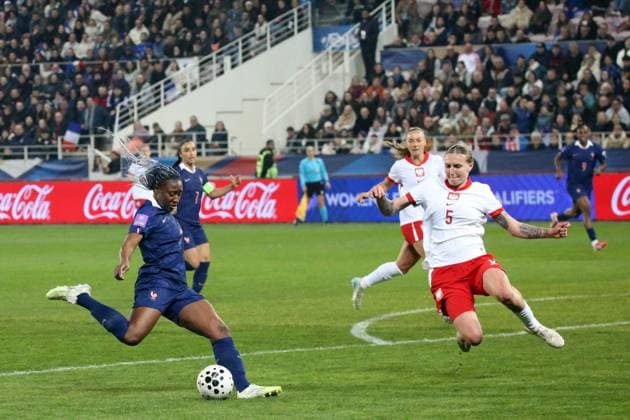 football, éliminatoire de la coupe du monde féminine 2027, j2, france - pologne NICOLAS GOISQUE MAXPPP - 07 03 2026, 21h10, stade gaston gérard de dijon , football, éliminatoire de la coupe du monde féminine 2027, 2ème journée, france - pologne, grosse occasion pour kalidiatou diani sur cette frappe Dijon, France, march 7th 2026 Football, Women s World Cup 2027 qualifier, Matchday 2, France vs. Poland  Copyright: xMAXPPPxNICOLASxGOISQUEx GSQ202603071450 GSQ202603071450