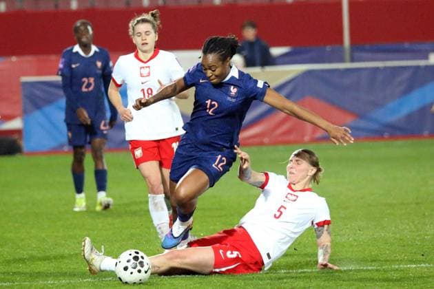 football, éliminatoire de la coupe du monde féminine 2027, j2, france - pologne NICOLAS GOISQUE MAXPPP - 07 03 2026, 21h10, stade gaston gérard de dijon , football, éliminatoire de la coupe du monde féminine 2027, 2ème journée, france - pologne, tacle de la défenseuse polonaise devant marie-antoinette katoto Dijon, France, march 7th 2026 Football, Women s World Cup 2027 qualifier, Matchday 2, France vs. Poland  Copyright: xMAXPPPxNICOLASxGOISQUEx GSQ202603071458 GSQ202603071458