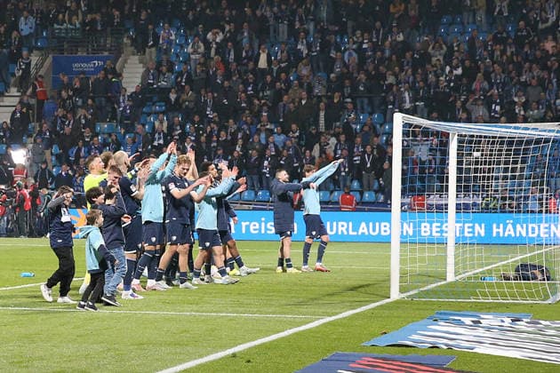 07.03.2026, xrekx, Fussball 2.Bundesliga, VfL Bochum - 1.FC Kaiserslautern v.l. VfL Bochum Mannschaft, Spieler, jubeln nach Spielende, Team, Player, celebrate at the end of the match (DFL DFB REGULATIONS PROHIBIT ANY USE OF PHOTOGRAPHS as IMAGE SEQUENCES and or QUASI-VIDEO) Bochum