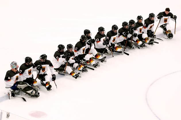 Team GER Eishockey Vorrundenspiel GER - China 0 : 12 Paralympische Winterspiele 2026 Cortina - Milano am 07.03.2026 in Mailand *** Team GER ice hockey preliminary round match GER China 0 12 Paralympic Winter Games 2026 Cortina Milano on 07 03 2026 in Milan Copyright: xLacixPerenyix