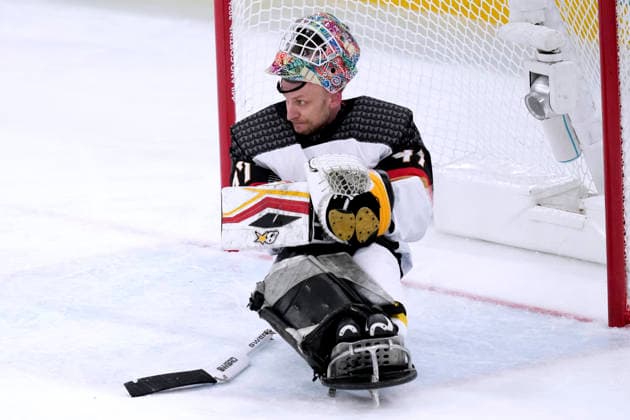 KUNST Simon Torwart Team GER Eishockey Vorrundenspiel GER - China 0 : 12 Paralympische Winterspiele 2026 Cortina - Milano am 07.03.2026 in Mailand *** KUNST Simon Goalkeeper Team GER Ice field hockey Preliminary round match GER China 0 12 Paralympic Winter Games 2026 Cortina Milano on 07 03 2026 in Milan Copyright: xLacixPerenyix