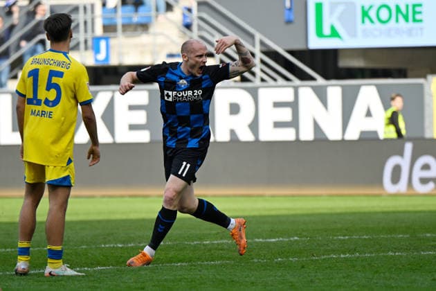 Paderborn, Home Deluxe Arena, 07.03.26, GER, Herren, 2.Bundesliga, Saison 2025-2026, SC Paderborn 07 - Eintracht Braunschweig Bild: Sven MICHEL (Paderborn) jubelt nach seinem Tor zum 1:1 DFL regulations prohibit any use of photographs as image sequences and or quasi-video. NRW Deutschland