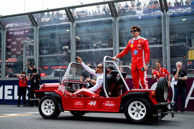 Lewis Hamilton (Scuderia Ferrari HP, Großbritannien, 44), Charles Leclerc (Scuderia Ferrari HP, Monaco, 16) bei der Fahrerparade, AUS, Formel 1 Weltmeisterschaft, Australian Grand Prix, Albert Park Circuit, Melbourne, Rennen, Saison 2026, 08.03.2026 AUS, Formel 1 Weltmeisterschaft, Australian Grand Prix, Albert Park Circuit, Melbourne, Rennen, Saison 2026, 08.03.2026 Melbourne Copyright: xEibner-Pressefoto Memmlerx EP_MMR