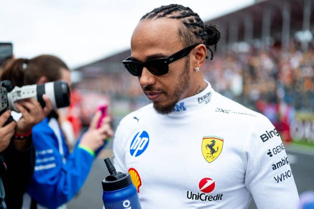 Lewis Hamilton (Scuderia Ferrari HP, Großbritannien, 44) bei der Fahrerparade, AUS, Formel 1 Weltmeisterschaft, Australian Grand Prix, Albert Park Circuit, Melbourne, Rennen, Saison 2026, 08.03.2026 AUS, Formel 1 Weltmeisterschaft, Australian Grand Prix, Albert Park Circuit, Melbourne, Rennen, Saison 2026, 08.03.2026 Melbourne Copyright: xEibner-Pressefoto Memmlerx EP_MMR