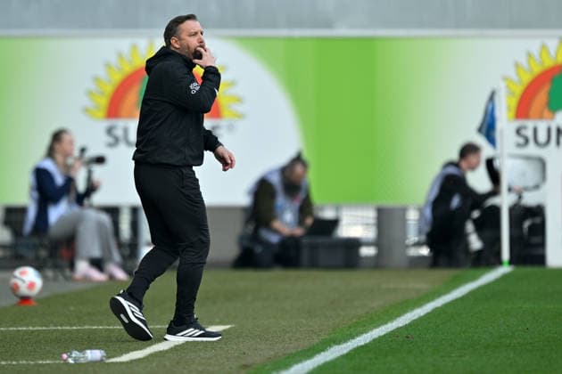 Paderborn, Home Deluxe Arena, 07.03.26, GER, Herren, 2.Bundesliga, Saison 2025-2026, SC Paderborn 07 - Eintracht Braunschweig Bild: Trainer Heiner BACKHAUS (Braunschweig) DFL regulations prohibit any use of photographs as image sequences and or quasi-video. NRW Deutschland