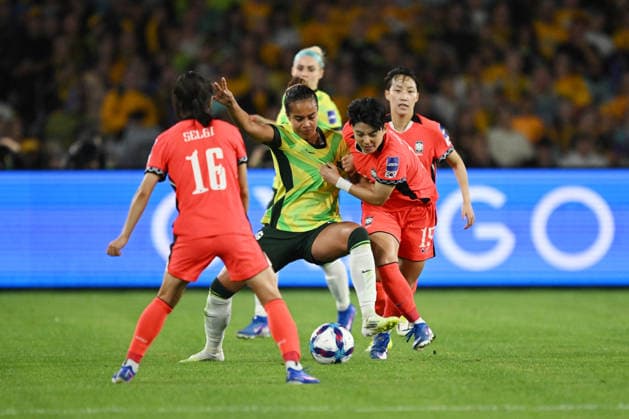 SOCCER ASIAN CUP AUSTRALIA SOUTH KOREA, Mary Fowler of Australia and Jeon Yugyeong of South Korea during the AFC Women™s Asian Cup Group A match between Australia and South Korea at Accor Stadium in Sydney, Sunday, March 8, 2026. ( NO ARCHIVING, EDITORIAL USE ONLY SYDNEY NEW SOUTH WALES AUSTRALIA  Copyright: xDEANxLEWINSx 20260308110982842496