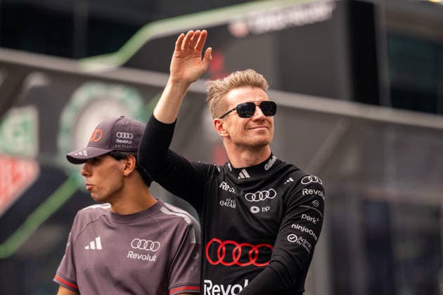 F1 Australian Grand Prix - Driver s Group Photo and Parade NICO HULKENBERG (GER) of Audi Revolut F1 Team 27 on Sunday during the 2026 Formula 1 Qatar Airways Australian Grand Prix at the Albert Park Circuit, Melbourne, Australia, on March 8, 2026. Photo by Antoine Lapeyre ABACAPRESS.COM Melbourne Australia  Copyright: xLapeyrexAntoine ABACAx