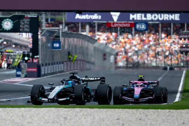 George Russell (Mercedes-AMG Petronas F1 Team, Großbritannien, 63) im F1 W17, Franco Colapinto (BWT Alpine F1 Team, Argentinien, 43) im Alpine A526, AUS, Formel 1 Weltmeisterschaft, Australian Grand Prix, Albert Park Circuit, Melbourne, Rennen, Saison 2026, 08.03.2026 AUS, Formel 1 Weltmeisterschaft, Australian Grand Prix, Albert Park Circuit, Melbourne, Rennen, Saison 2026, 08.03.2026 Melbourne Copyright: xEibner-Pressefoto Memmlerx EP_MMR