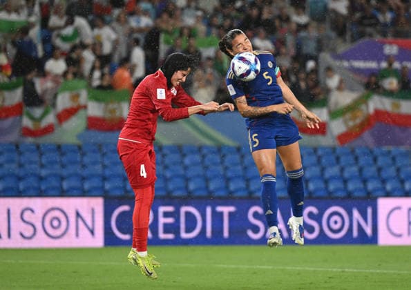 SOCCER ASIAN CUP IRAN PHILIPPINES, Melika Motevalli of Islamic Republic of Iran competes with Hali Long of the Philippines during the AFC Women™s Asian Cup Group A match between Iran and Philippines at Gold Coast Stadium on the Gold Coast, Sunday, March 8, 2026. ( NO ARCHIVING, EDITORIAL USE ONLY GOLD COAST QUEENSLAND AUSTRALIA  Copyright: xDAVExHUNTx 20260308135319161601
