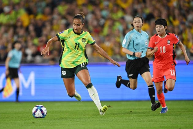 SOCCER ASIAN CUP AUSTRALIA SOUTH KOREA, Mary Fowler of Australia and Ji Soyun of South Korea during the AFC Women™s Asian Cup Group A match between Australia and South Korea at Accor Stadium in Sydney, Sunday, March 8, 2026. ( NO ARCHIVING, EDITORIAL USE ONLY SYDNEY NEW SOUTH WALES AUSTRALIA  Copyright: xDEANxLEWINSx 20260308179584705888