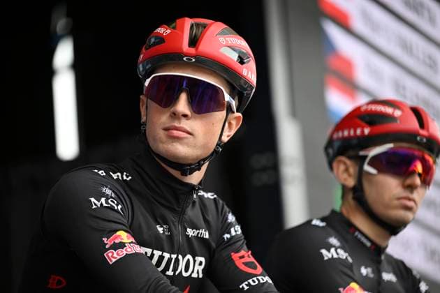 Paris Nice 2026 Stage 1 CARRIERES-SOUS-POISSY, FRANCE - MARCH 08 : Pluimers Rick (NED) of Tudor Pro Cycling Team during stage 1 of the 84th edition of Paris - Nice an UCI World Tour 2.UWT cycling road race stage for Men Elite of 171.2 km with start in Acheres and finish in Carrieres-sous-Poissy on March 8, 2026 in Carrieres-sous-Poissy, France, 08 03 2026 ( Motordriver Guy De Vuyst - Carrieres-sous-Poissy France  Copyright: xNicoxVereeckenx