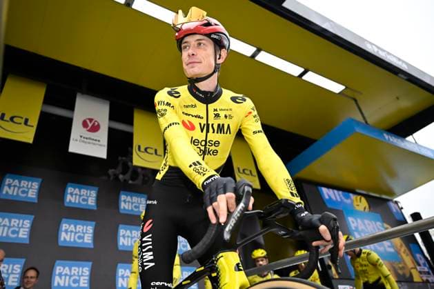 Paris Nice 2026 Stage 1 CARRIERES-SOUS-POISSY, FRANCE - MARCH 08 : Vingegaard Jonas (DEN) of Team Visma I Lease a Bike during stage 1 of the 84th edition of Paris - Nice an UCI World Tour 2.UWT cycling road race stage for Men Elite of 171.2 km with start in Acheres and finish in Carrieres-sous-Poissy on March 8, 2026 in Carrieres-sous-Poissy, France, 08 03 2026 ( Motordriver Guy De Vuyst - Carrieres-sous-Poissy France  Copyright: xNicoxVereeckenx