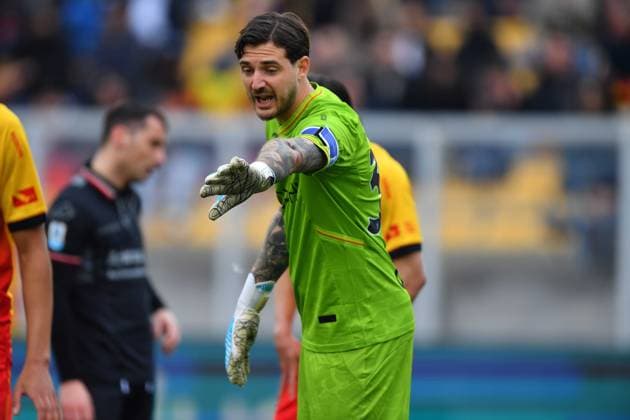 Lecce s Goalkeeper Wladimiro Falcone (30 US Lecce) in action during the Serie A Enilive matchday 28 match between US Lecce and US Cremonese at the Stadio Via del Mare in Lecce, Italy, Sunday, March 8, 2026. (Credit Image: Giovanni Evangelista LaPresse)  Copyright: xGiovannixEvangelista LaPressex
