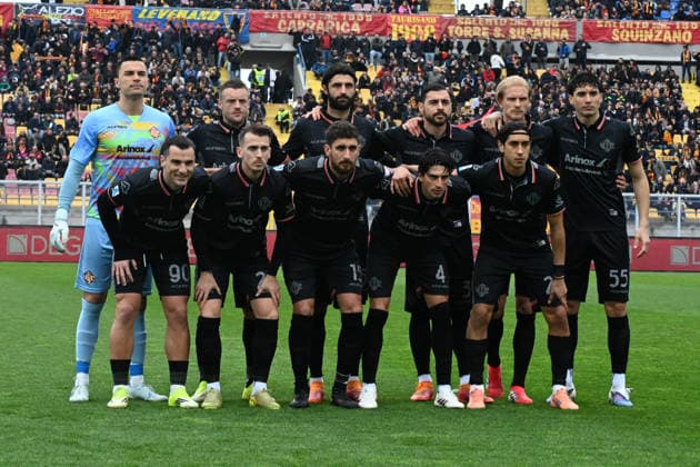 US Cremonese line up during US Lecce vs US Cremonese, Italian soccer Serie A match in Lecce, Italy, March 08 2026  Copyright: xPasqualexGolia IPAxSportx xipa-agency.netx xx IPA_72564580 IPA_Agency_IPA72564580