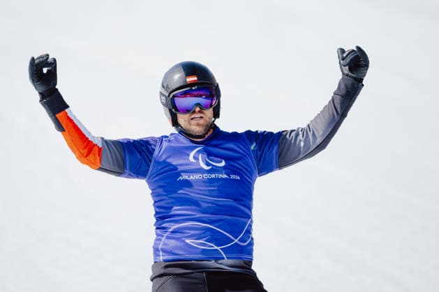 PARALYMPICS - Winter Paralympics Milano Cortina 2026 CORTINA D AMPEZZO,ITALY,08.MAR.26 - PARALYMPICS, SNOWBOARD - Paralympic Winter games, Winterspiele,Spiele, Summer games Milano Cortina 2026, Snowboard Cross. Image shows the disappointment of Rene Eckhart (AUT).  GEPAxpictures xMaticxKlansek