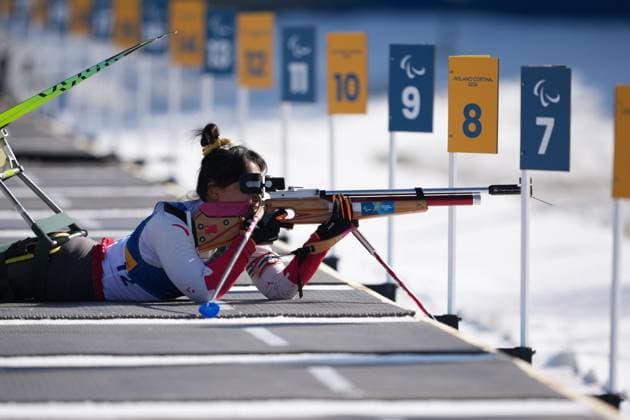 (260308) -- TESERO, March 8, 2026 -- Wang Shiyu of China shoots during the women s individual sitting final of para biathon at the Milan-Cortina 2026 Paralympic Winter games, Winterspiele,Spiele, Summer games in Tesero, Italy, March 8, 2026. ) (SP)ITALY-TESERO-PARALYMPIC WINTER GAMES-PARA BIATHLON-WOMEN S INDIVIDUAL SITTING LianxZhen 