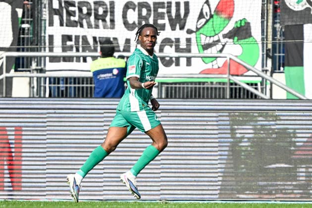 2. Bundesliga - Hannover 96 - SpVgg Greuther Fürth am 08.03.2026 in der HDI Arena in Hannover Jubel, Torjubel, Torschuetze, Torschütze Noel Futkeu (Fuerth) jubelt nach seinem Tor zum 0:1.