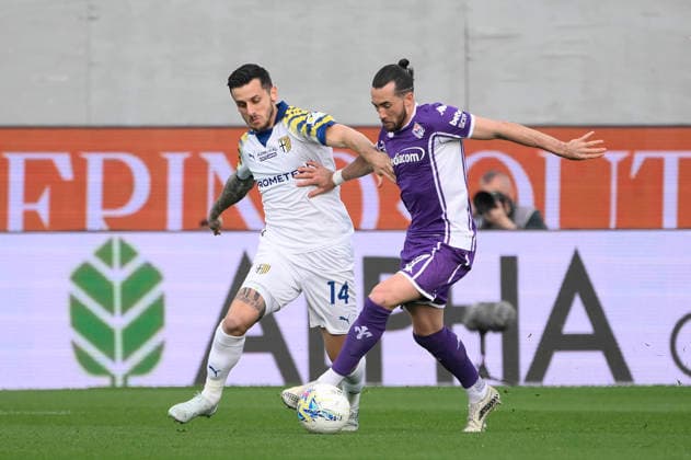 Parma™s Emanuele Valeri and f17 during the Serie A Enilive 2025 2026 match between Fiorentina and Parma - Serie A Enilive at Artemio Franchi Stadium - Soccer - Florence, Italy - Sunday March 8, 2026  Copyright: xFabrizioxCorradetti LaPressex