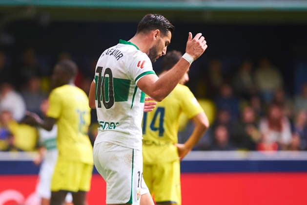 Rafa Mir (Elche CF) during the LaLiga EA Sports match between Villarreal CF and Elche CF at Estadio de la Ceramica on March 8, 2026 in Villarreal, Spain. (Photo by Maria Jose Segovia DeFodi Images) - *** Rafa Mir Elche CF during the LaLiga EA Sports match between Villarreal CF and Elche CF at Estadio de la Ceramica on March 8, 2026 in Villarreal, Spain Photo by Maria Jose Segovia DeFodi Images