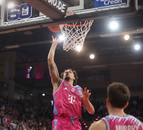 Michael Kessens Telekom Baskets Bonn vs. SYNTAINICS MBC 23. Speiltag - Saison 2025 26