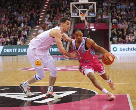 Jalen Finch Telekom Baskets Bonn vs. SYNTAINICS MBC 23. Speiltag - Saison 2025 26