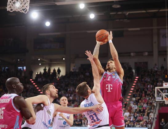 Alijah Comithier Telekom Baskets Bonn vs. SYNTAINICS MBC 23. Speiltag - Saison 2025 26