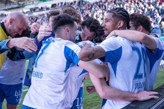 08.03.2026, Fussball, 2. Bundesliga, 25. Spieltag Saison 2025 2026, Preußen Münster - Hertha BSC, Marten Winkler (Hertha BSC) freut sich über das Tor 1:2 mit der Mannschaft, xRHR-FOTO TKx