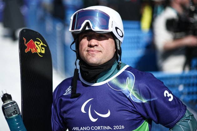 ITALY, VENETO - MARCH 8, 2026: Dmitry Fadeyev of Russia during the men s para snowboard snowboard cross SB-LL1 event at Cortina Para Snowboard Park during the 2026 Winter Paralympic Games 2026 Winter Paralympics: Para Snowboard  - ZUMAt113 20260308_zaa_t113_364 Copyright: xMikhailxTereshchenkox