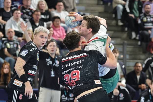 08.03.2026 - Handball - 1. Bundesliga DAIKIN HBL - Saison 2025 2026 - 24. Spieltag: HC Erlangen Metropolregion Nürnberg HCE - GWD Minden - DaMa - xdaxmax - Tobias Buck (39, HC Erlangen HCE ) Ian Weber (13, GWD Minden )