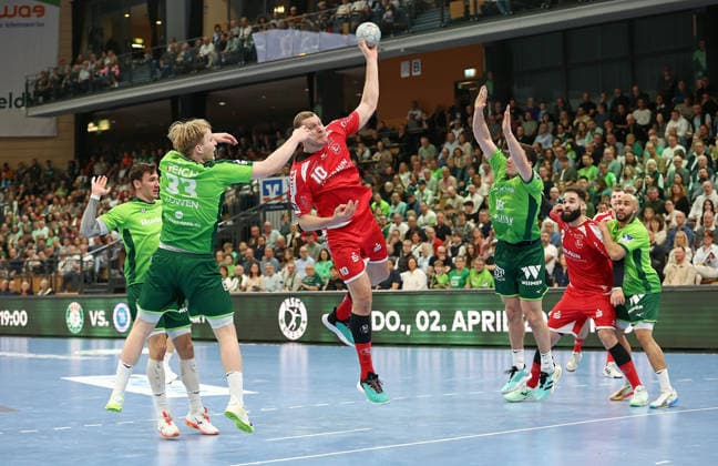 08.03.2026, xovx, Handball Daikin Handball Bundesliga, HSG Wetzlar - MT Melsungen v.l. Jona Schoch (HSG Wetzlar), Georg Löwen (HSG Wetzlar), Dainis Kristopans (MT Melsungen), Josip Simic (HSG Wetzlar), Ruben Marchan (MT Melsungen), Cyrill Akakpo (HSG Wetzlar) Wetzlar Buderus-Arena Hessen Deutschland (DE)