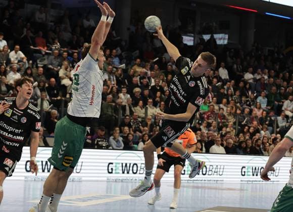 08.03.2026 - Handball - 1. Bundesliga DAIKIN HBL - Saison 2025 2026 - 24. Spieltag: HC Erlangen Metropolregion Nürnberg HCE - GWD Minden - DaMa - xdaxmax - Sander Andreassen Overjordet ( 8, HC Erlangen HCE )