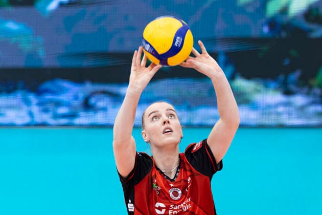1. Volleyball Bundesliga Frauen: Schwarz-Weiss Erfurt vs. Dresdner SC; Erfurt; 08.03.2026 Jette Kuipers ( 8; Dresdner SC) 1. Volleyball Bundesliga Frauen: Schwarz-Weiss Erfurt vs. Dresdner SC; Riethsporthalle Erfurt; 08.03.2026 Copyright: xBEAUTIFULxSPORTS Duehringx