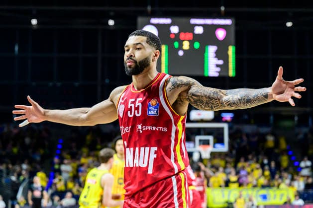 GER, Berlin, basketball, Alba Berlin vs Fitness First Wuerzburg Baskets, at the Max-Schmeling-Halle , BBL, pictured from left: David Muenkat (Wuerzburg 55), March 8, 2026 Copyright: HMBxMedia UwexKoch