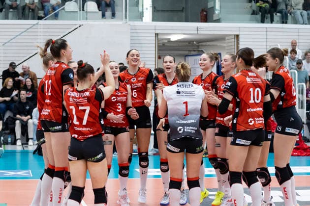 1. Volleyball Bundesliga Frauen: Schwarz-Weiss Erfurt vs. Dresdner SC; Erfurt; 08.03.2026 Jubel, Dresdner SC 1. Volleyball Bundesliga Frauen: Schwarz-Weiss Erfurt vs. Dresdner SC; Riethsporthalle Erfurt; 08.03.2026 Copyright: xBEAUTIFULxSPORTS Duehringx