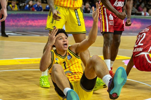 08.03.2026, xlakx, Basketball easyCredit BBL Bundesliga, Alba Berlin - Fitness First Würzburg Baskets v.l. Jack Kayil (Alba Berlin) enttaeuscht, schaut enttaeuscht, niedergeschlagen, disappointed Berlin