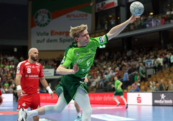 08.03.2026, xovx, Handball Daikin Handball Bundesliga, HSG Wetzlar - MT Melsungen v.l. Adrian Sipos (MT Melsungen), Tristan Kirschner (HSG Wetzlar) Wetzlar Buderus-Arena Hessen Deutschland (DE)