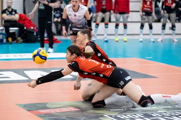 1. Volleyball Bundesliga Frauen: Schwarz-Weiss Erfurt vs. Dresdner SC; Erfurt; 08.03.2026 Miku Akimoto ( 10; Dresdner SC) 1. Volleyball Bundesliga Frauen: Schwarz-Weiss Erfurt vs. Dresdner SC; Riethsporthalle Erfurt; 08.03.2026 Copyright: xBEAUTIFULxSPORTS Duehringx