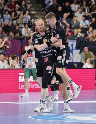 08.03.2026 - Handball - 1. Bundesliga DAIKIN HBL - Saison 2025 2026 - 24. Spieltag: HC Erlangen Metropolregion Nürnberg HCE - GWD Minden - DaMa - xdaxmax - Jubel Freude - Sebastian Firnhaber (18, HC Erlangen HCE ) Sander Andreassen Overjordet ( 8, HC Erlangen HCE )